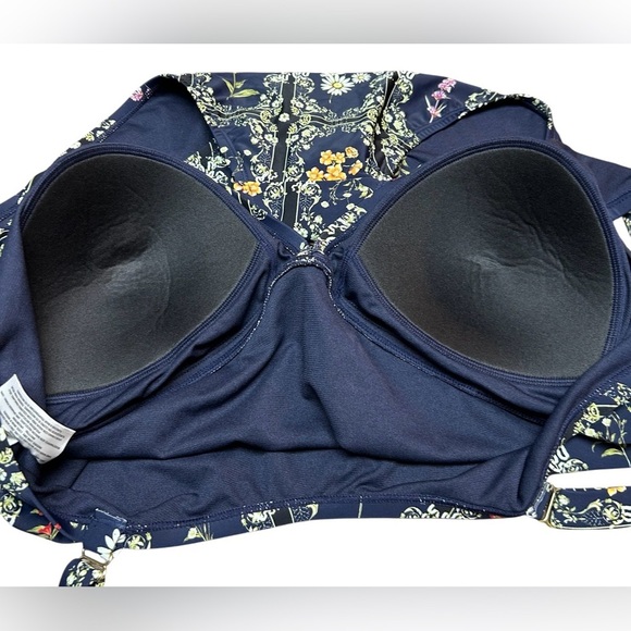 AGUA BENDITA X Target Dainty Floral Tile Print Cheeky One Piece Swimsuit 2X - Picture 7 of 7